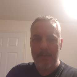 3lions's Chat & Dating Profile