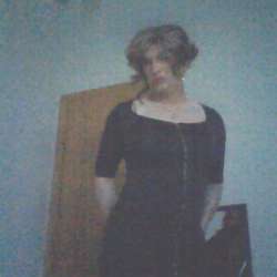 Amanda2b's Chat & Dating Profile