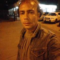 Andys's Chat & Dating Profile