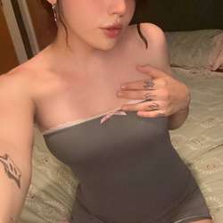 Angele's Chat & Dating Profile