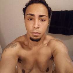 Azpenfemmeboy's Chat & Dating Profile