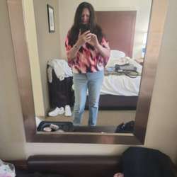 BobbieJo's Chat & Dating Profile