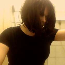 BonnieCD's Chat & Dating Profile