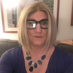 Brie's Chat & Dating Profile