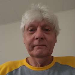 BroGlobes's Chat & Dating Profile