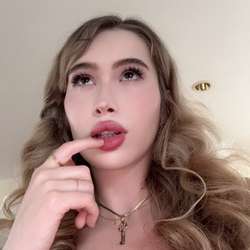 Bunny204's Chat & Dating Profile