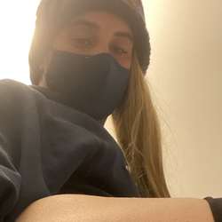 CarlyJenkins233's Chat & Dating Profile