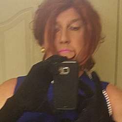 CarolynnDixon's Chat & Dating Profile