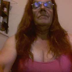 CarrieAnn's Chat & Dating Profile