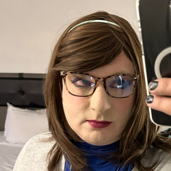 CassieM's Chat & Dating Profile