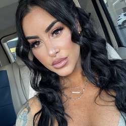 Charllyboy19's Chat & Dating Profile