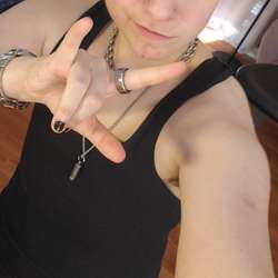 Chronicgremlin's Chat & Dating Profile