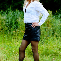 Claudinetg's Chat & Dating Profile