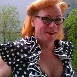 CorinnaTS's Chat & Dating Profile