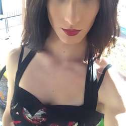 Danielletrans's Chat & Dating Profile