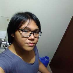 Deeeyn's Chat & Dating Profile