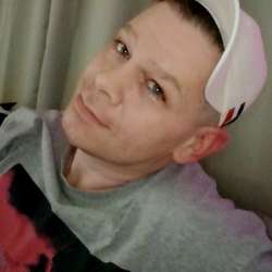 DeeperDunja's Chat & Dating Profile