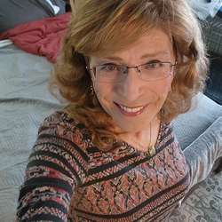 DonnaA5757's Chat & Dating Profile