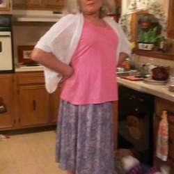 EdieLeeann's Chat & Dating Profile