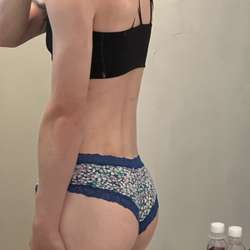 FemboyAribby's Chat & Dating Profile