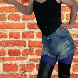 Freyja32's Chat & Dating Profile