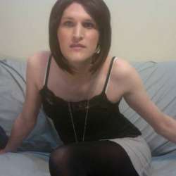 Gurlnextdoor's Chat & Dating Profile