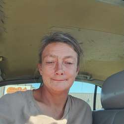 Hotmam1843's Chat & Dating Profile