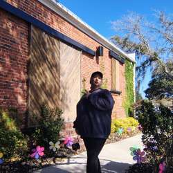 JadahMillz17's Chat & Dating Profile