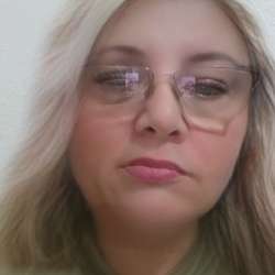 JaimeAnne's Chat & Dating Profile