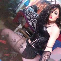 JasmineStClair's Chat & Dating Profile