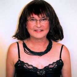 JeanneWells's Chat & Dating Profile