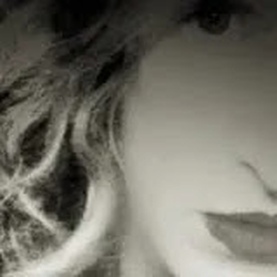 Jenniereal's Chat & Dating Profile