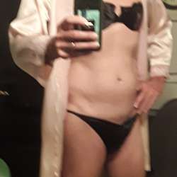 JustDeb's Chat & Dating Profile