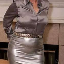 Kerri's Chat & Dating Profile