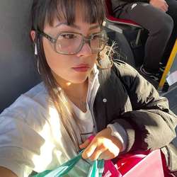 Kingbecca's Chat & Dating Profile