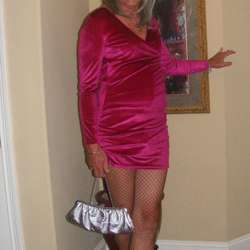 KrisRhea's Chat & Dating Profile