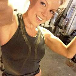 L198115's Chat & Dating Profile