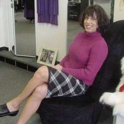 LauraW's Chat & Dating Profile