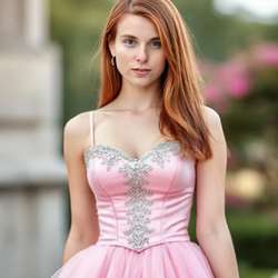 LaurenClaire98's Chat & Dating Profile