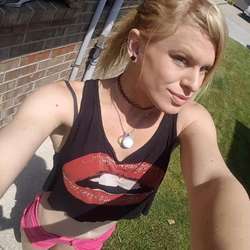 Leviamac's Chat & Dating Profile