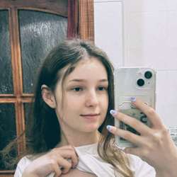 Lexxbyy's Chat & Dating Profile