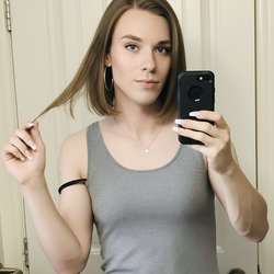 LilLauren's Chat & Dating Profile