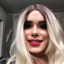 Lizzab76's Chat & Dating Profile