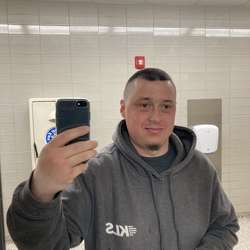 LukeGuy's Chat & Dating Profile