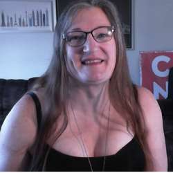 MacKayKT's Chat & Dating Profile