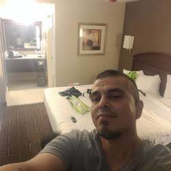 Manacandomandsub's Chat & Dating Profile