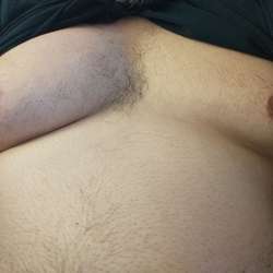 Manwithbigboobs's Chat & Dating Profile