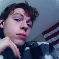 MarcyElll's Chat & Dating Profile