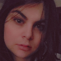 Mei2227's Chat & Dating Profile