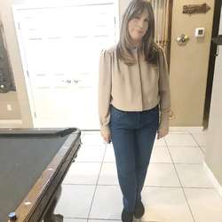 MelissaT71's Chat & Dating Profile